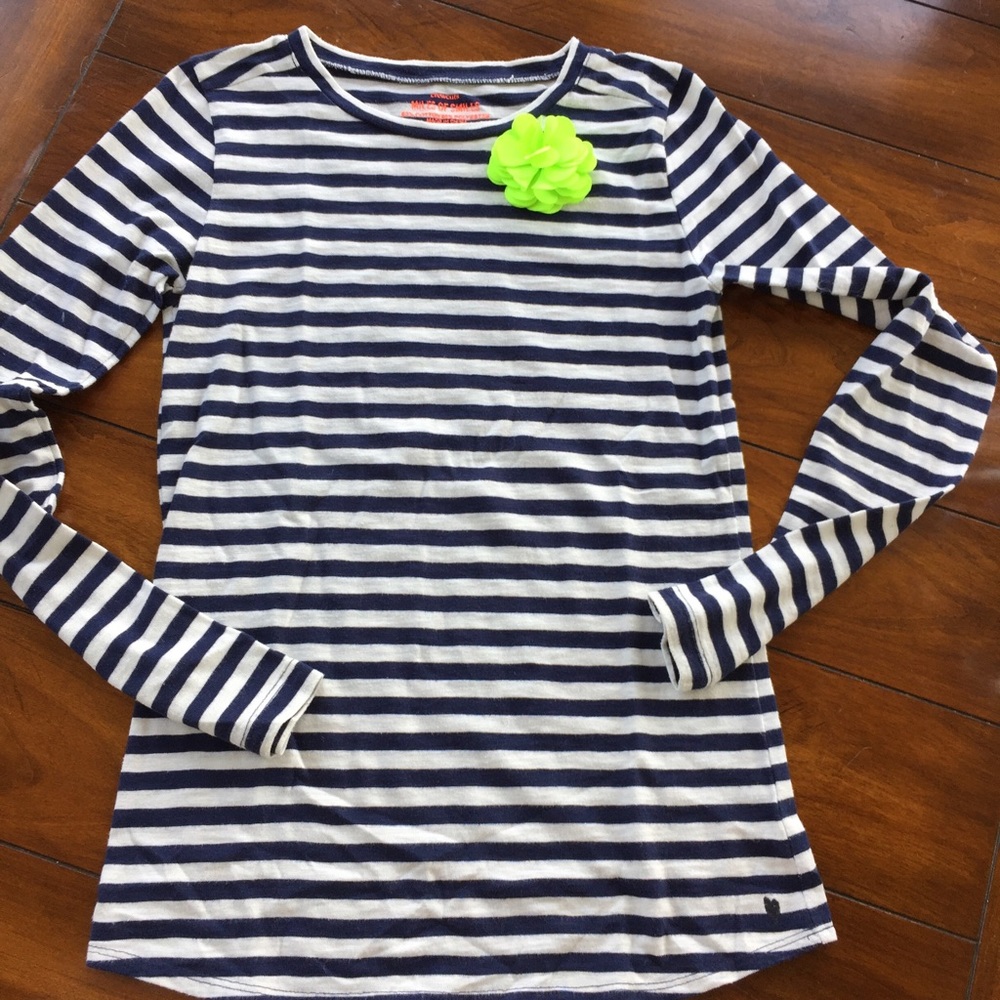 J CREW girl's top like new. Size 14