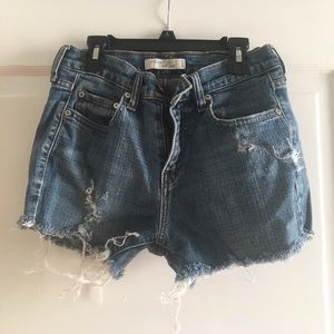 Cutoff Jean Levi Shorts