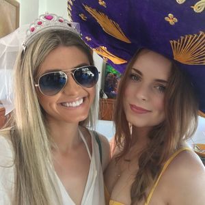 Meet your Posher, Victoria