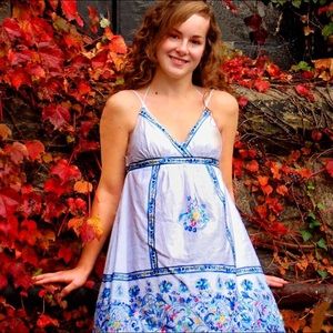 American Eagle floral sundress.