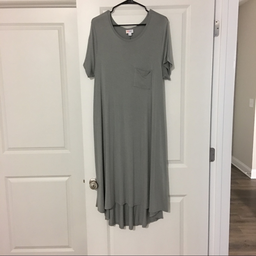 LuLaRoe Grey Carly size Large