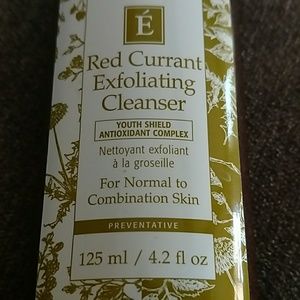 red currant exfoliating cleanser
