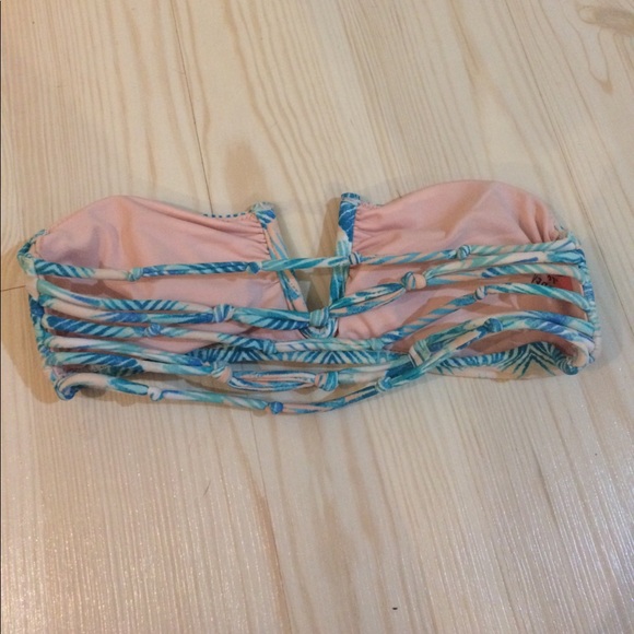 Forever 21 Swimsuit Top - Picture 2 of 3