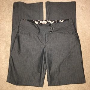 Joe B size 7 dress pant