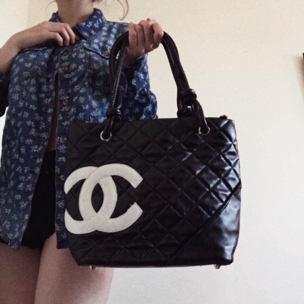 Fake Chanel purse