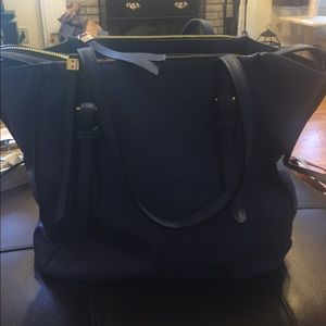 Excellent condition Urban Expressions handbag