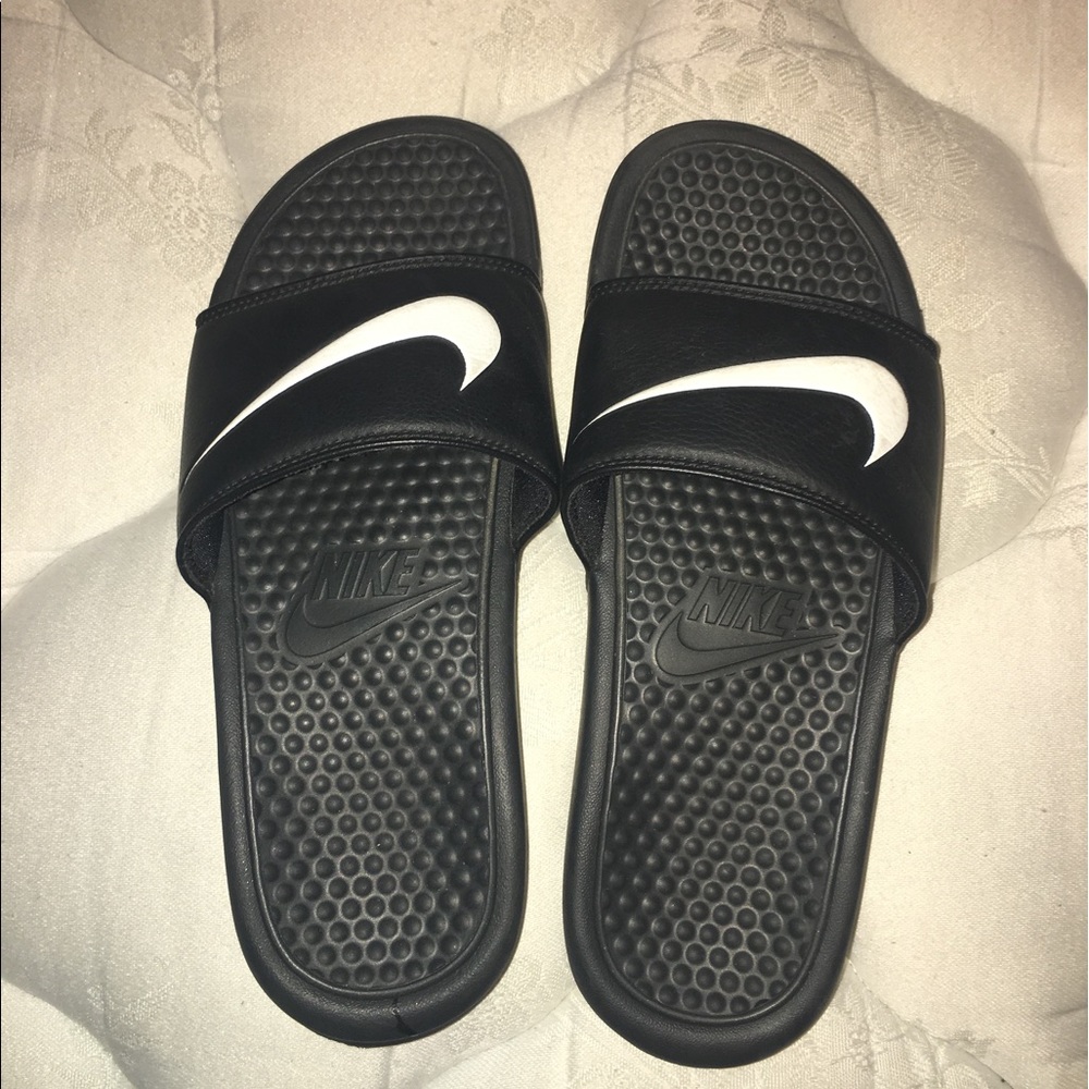 Nike slides