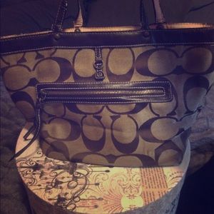 Coach Reversible Hangbag