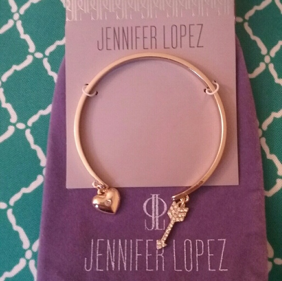 JLo Arrow & Heart Bracelet - Picture 3 of 4