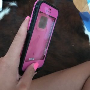 iPhone 5/5S Lifeproof Case