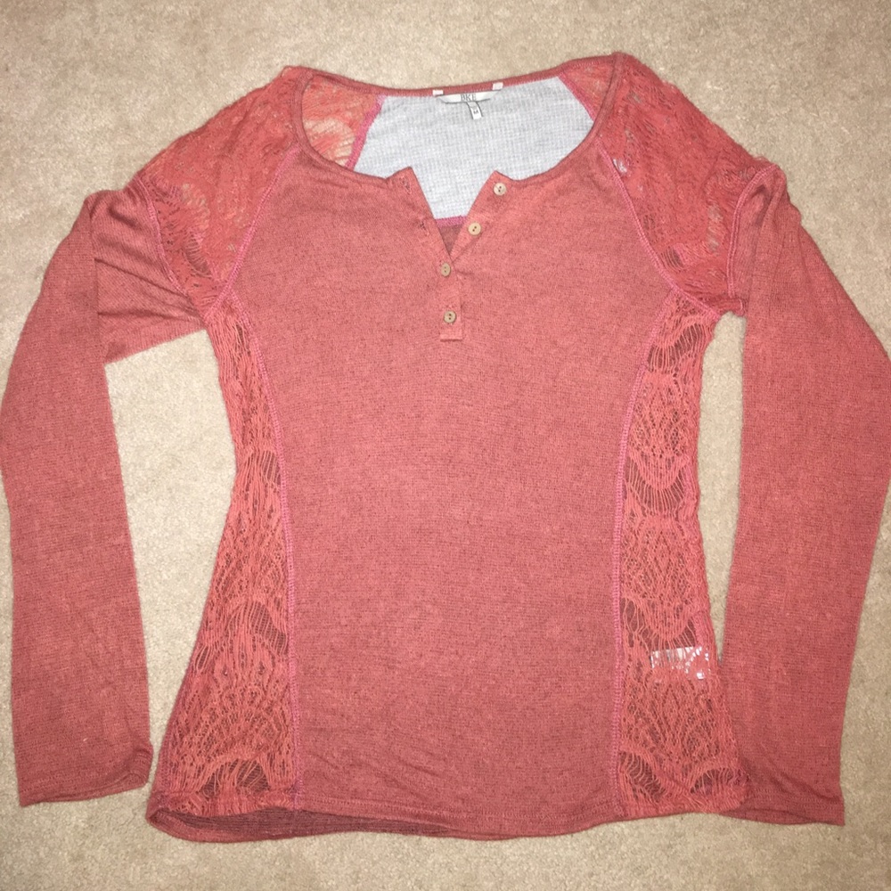 BKE Henley Shirt size Medium