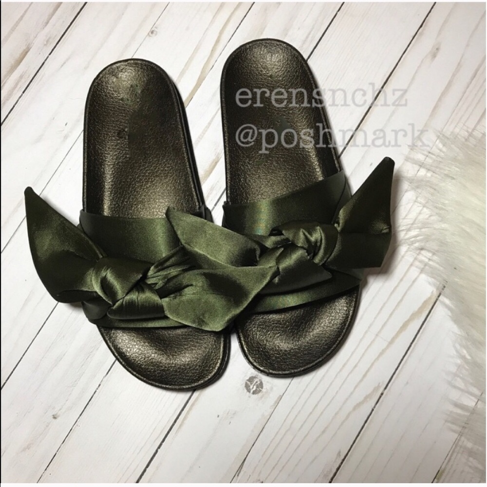 LAST PAIR! Olive Green Bow Slide Sandal Size 6 - Picture 3 of 4
