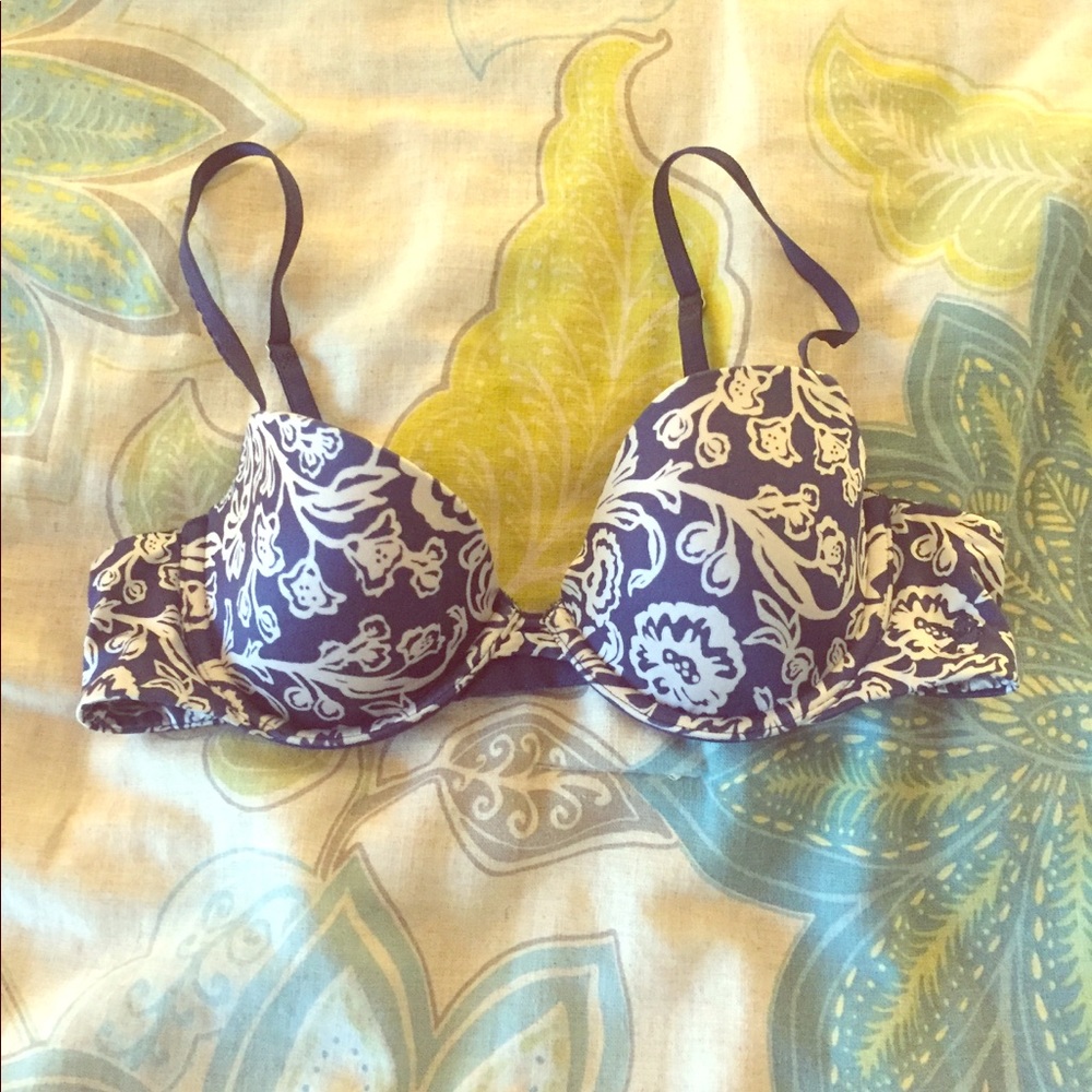 **S O L D** ✨🍒 Aerie Bra - Ella: Blue/White