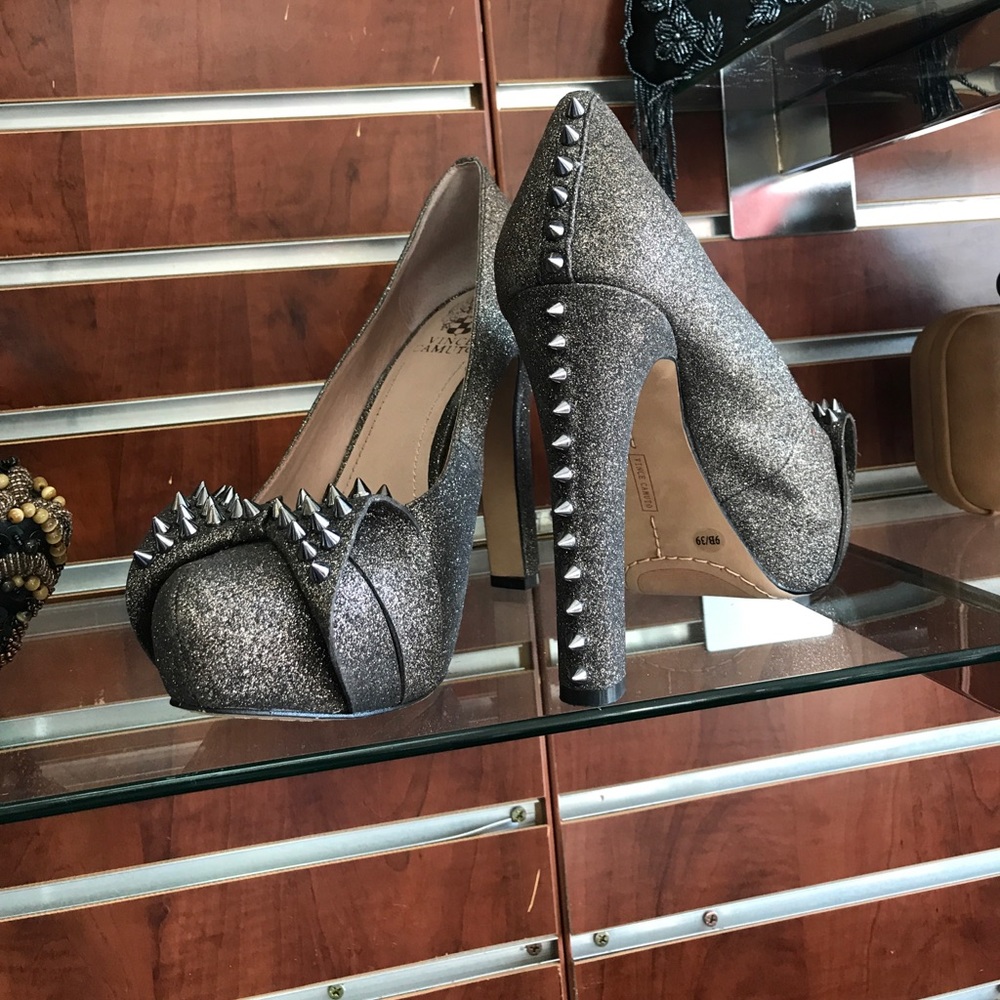 Vince camuto woman shoes