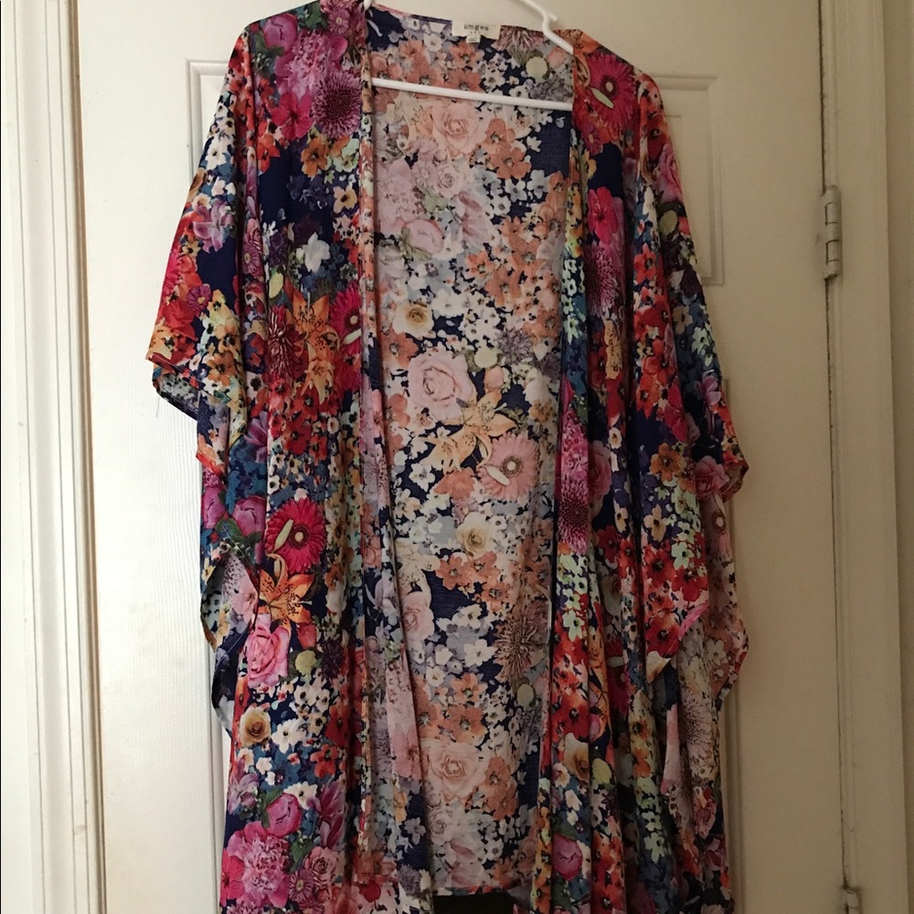 Umgee Floral Kimono - worm once
