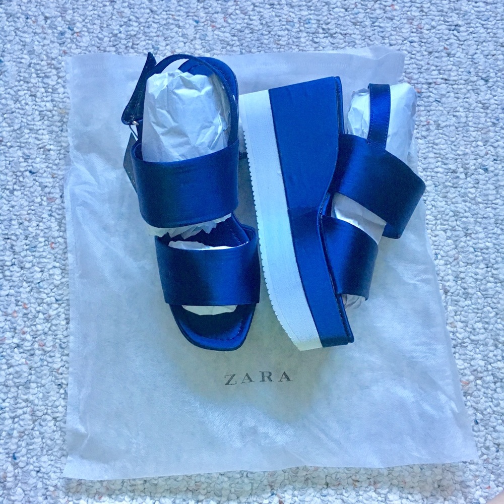 NWT ZARA SANDALS