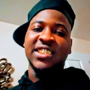 Meet your Posher, Derrell