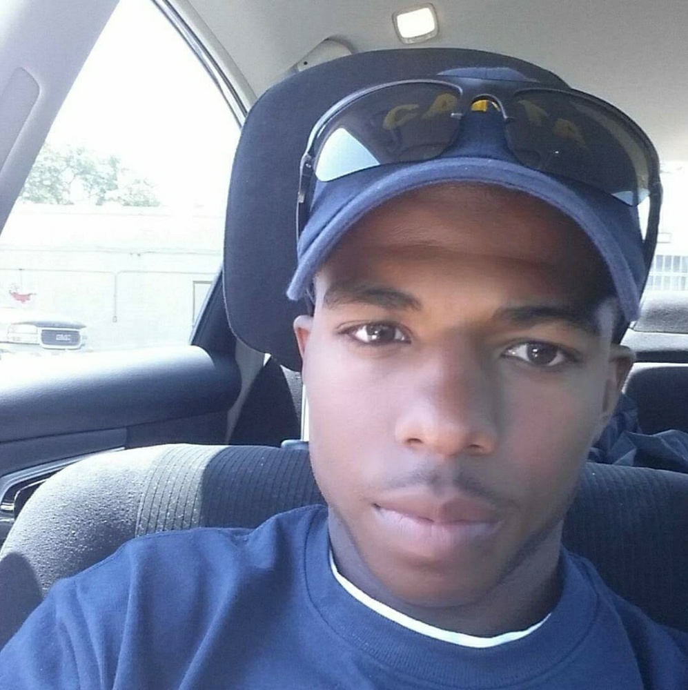 Meet your Posher, Samuel