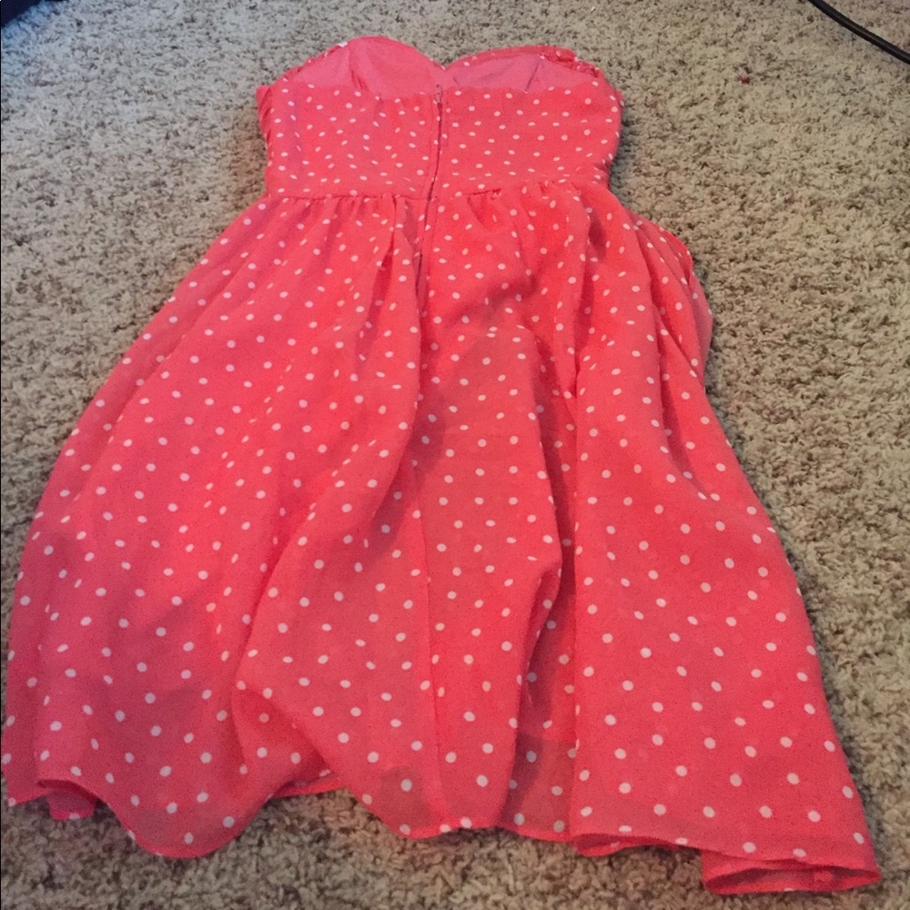 Dress - Picture 2 of 2