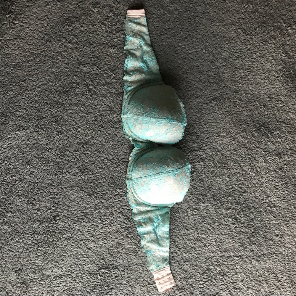 VS strapless bra 34DD
