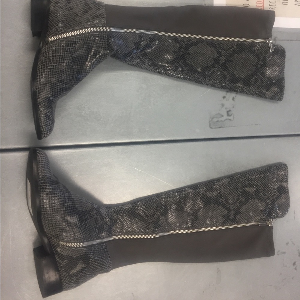 Authentic Michael Kors knee high boots