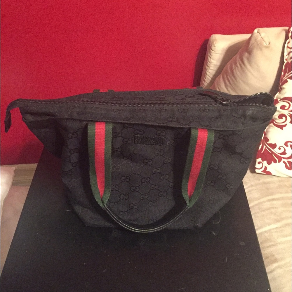 Authentic Gucci medium black Canvas bag