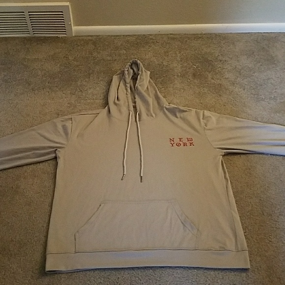 Pablo merch, looking for shoe trades - Picture 1 of 3