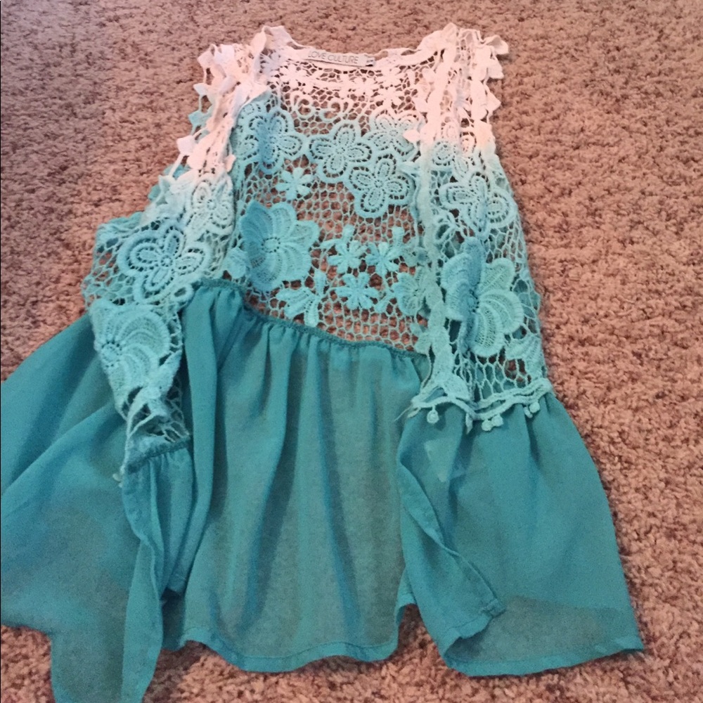 Open crochet tank