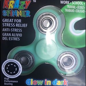 Green glow in the dark fidget spinner
