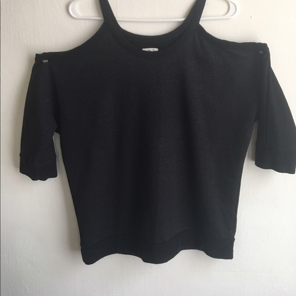 Jessica Simpson "Cut-out shoulder sweater"