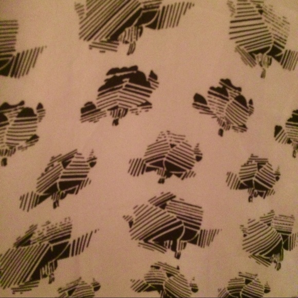 Rebecca Minkoff Graphic Flower Pink Maxi Dress - Picture 6 of 8