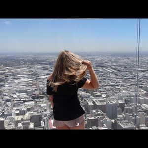 Meet your Posher, Ansley