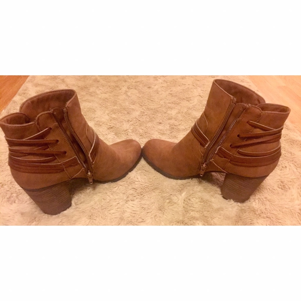 NWOT Madden Girl Booties