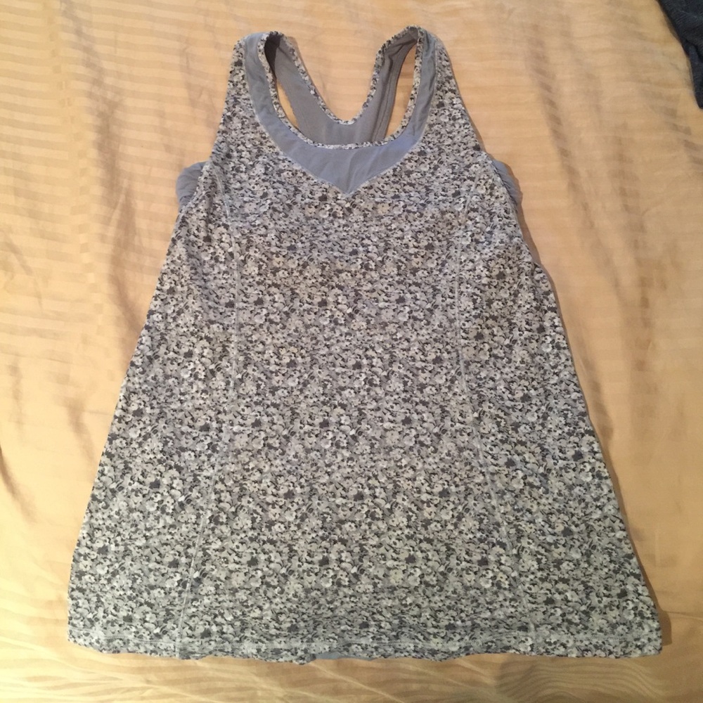 Grey floral lululemon workout top in size 6