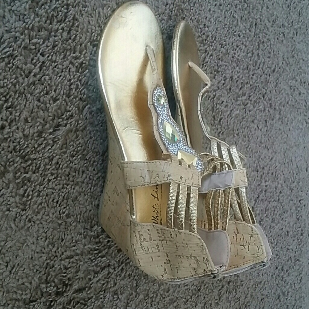 Shoes - Picture 3 of 3