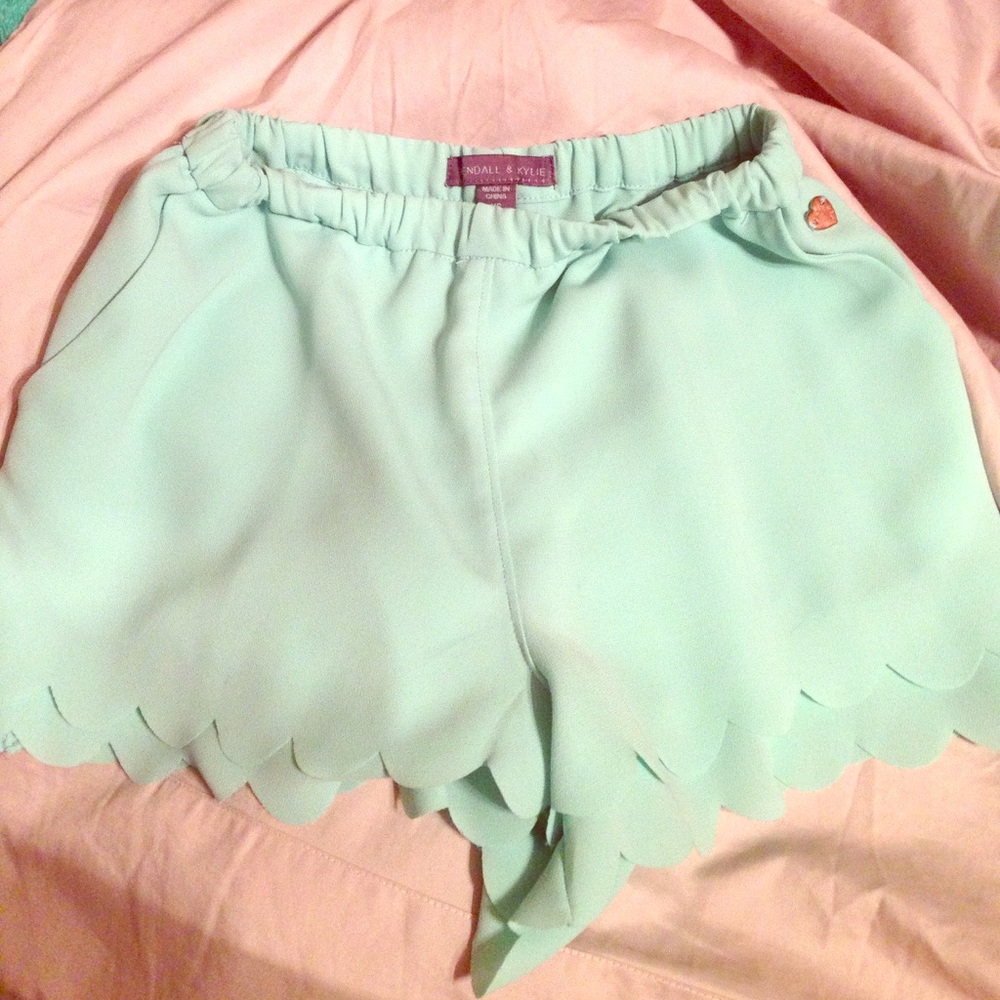 Kendall and Kylie ruffled shorts