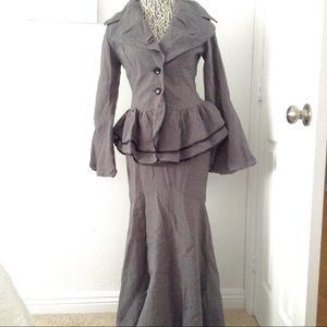 🔘 Feminine Skirt Suit Set