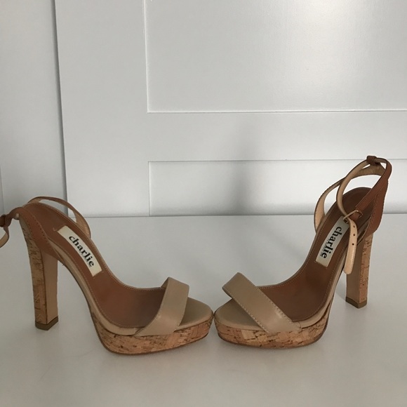 Nude platform heels - Picture 2 of 2
