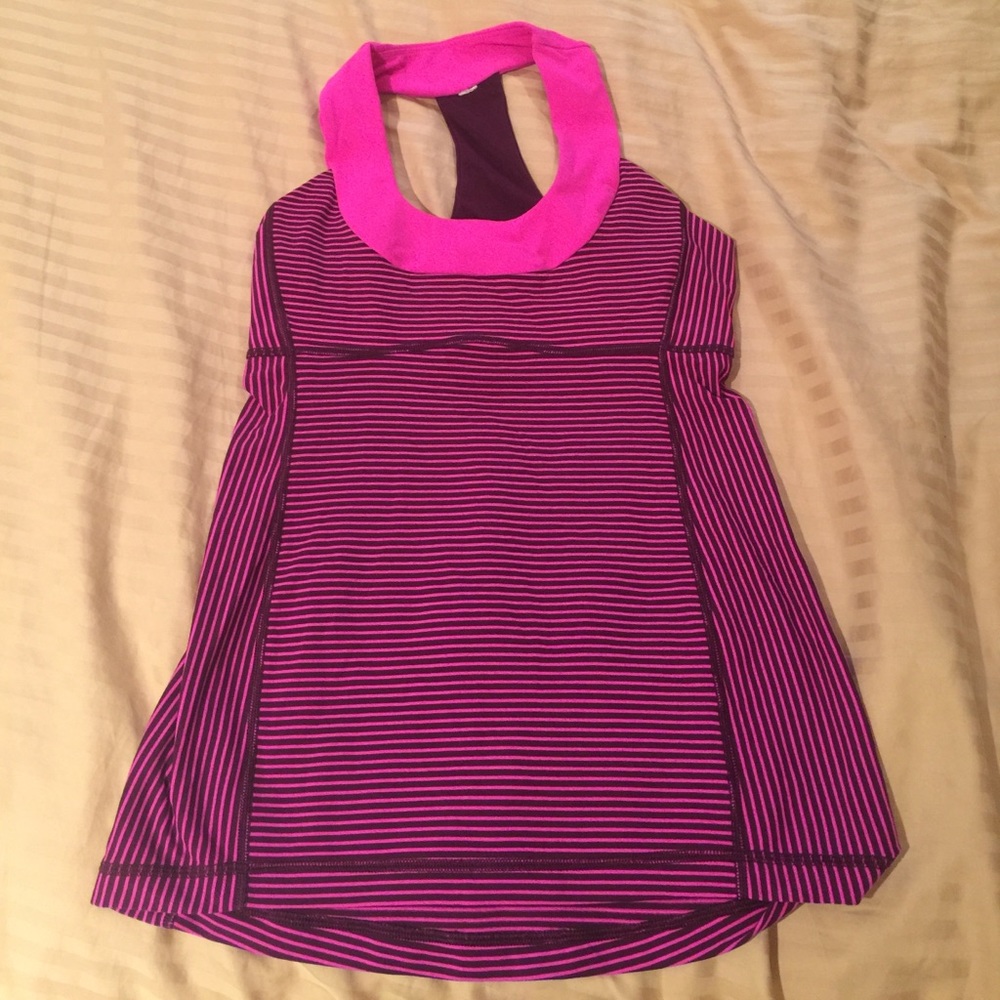 Maroon and hot pink lululemon tank in size 6