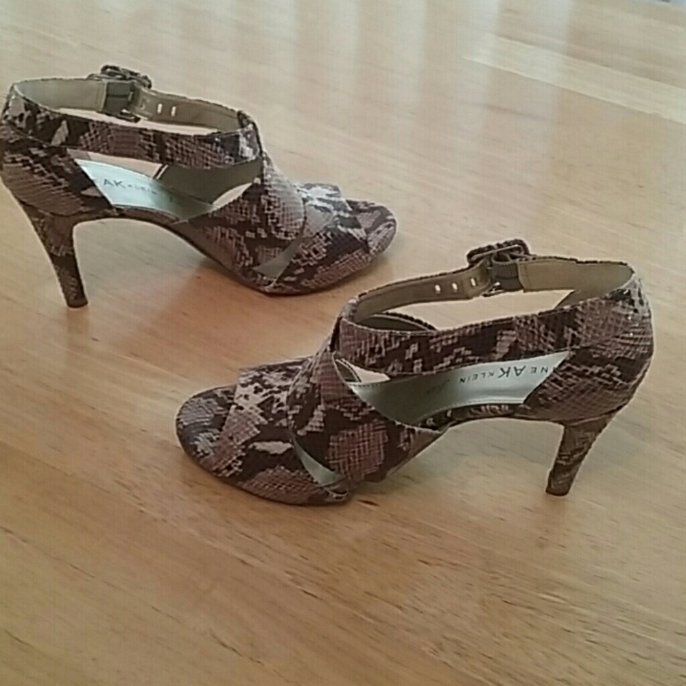 Anne Klein, "Snake" Fabric Heels