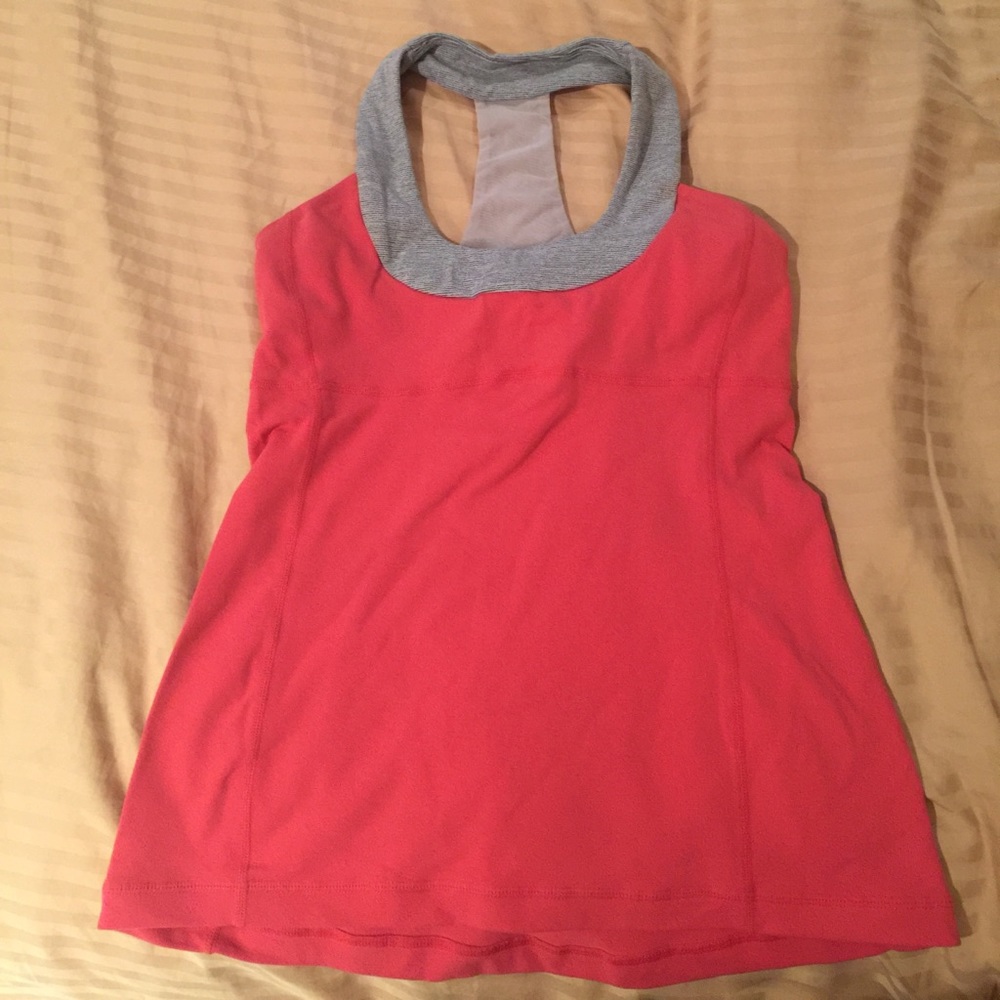 Lululemon racerback tank size 6