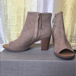 Maurice's Taupe Booties