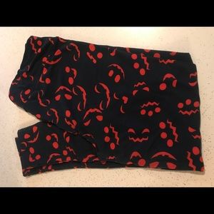 LULAROE TC LEGGINGS