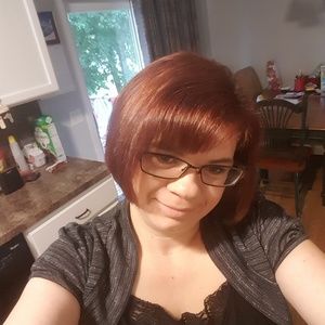 Meet your Posher, Lacey