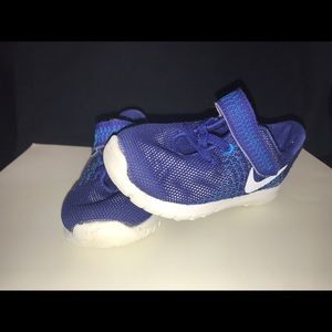 Toddler Nike flex