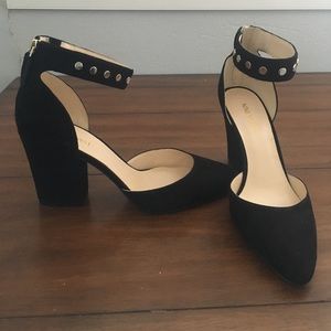 Nine West Sharmain Pump in black suede
