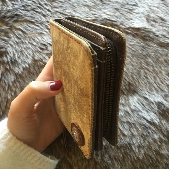 *SOLD*Tough Product vintage style Wallet - Picture 5 of 8