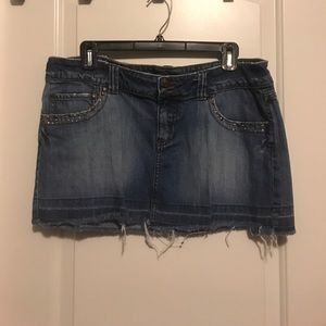 Jordache mini jean skirt