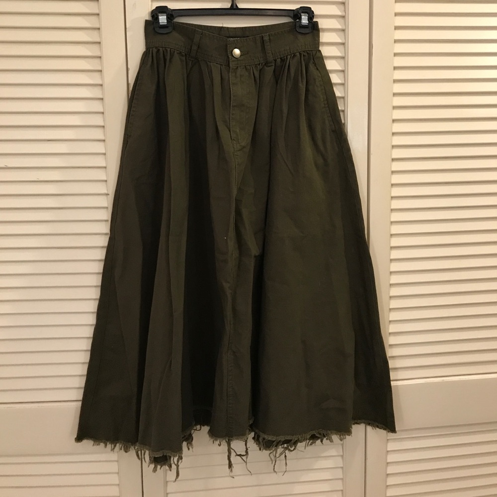 Forever 21 Frayed Denim Circle Skirt