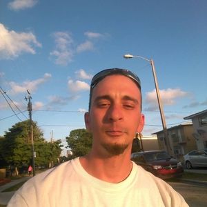 Meet your Posher, Dennys